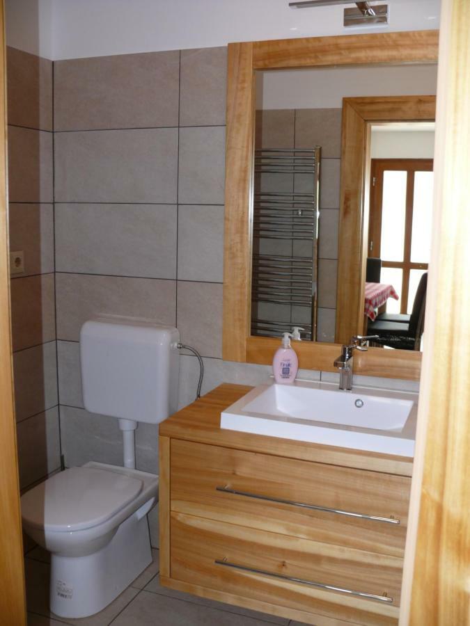 Sara Apartman Hévíz Buitenkant foto